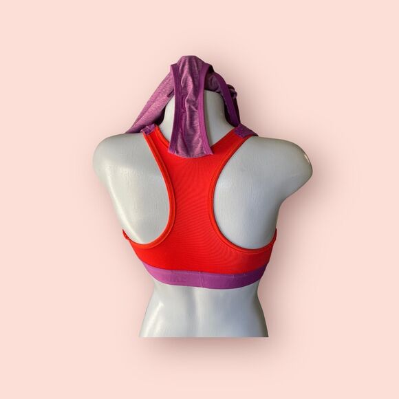 Nike freedom tank & Sports Bra Purple Tank Red Bra Combo Top Women’s M - Picture 4 of 9